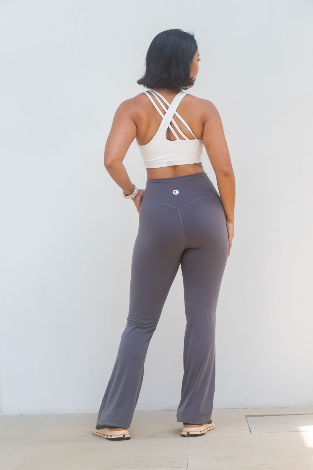 Dynamic Flare Leggings