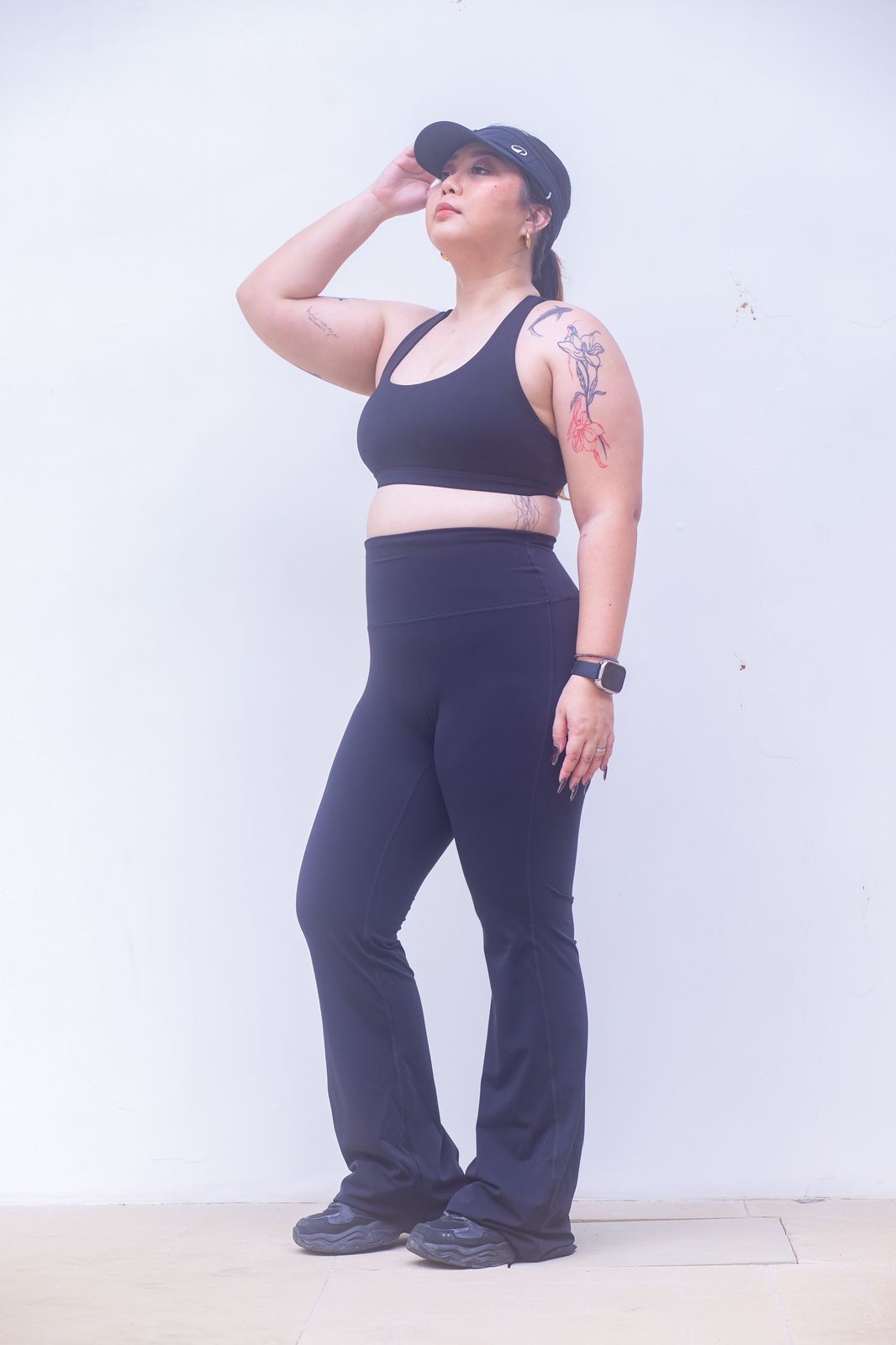 Dynamic Flare Leggings